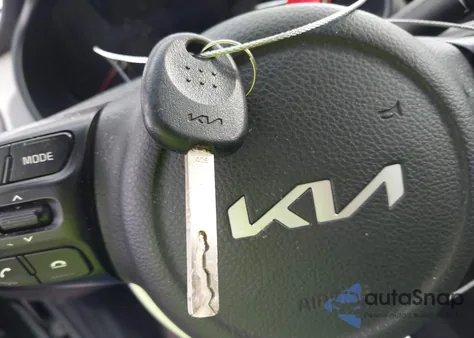 2022 Kia Rio Lx z USA, uszkodzony, nr VIN 3KPA24AD0NE479039